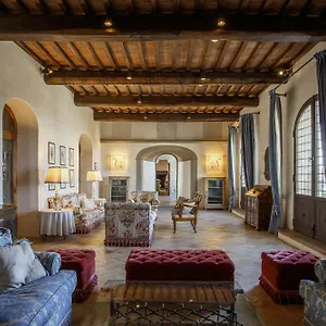 https://villa-castello-di-montemasso.it-tuscanyhotel.com