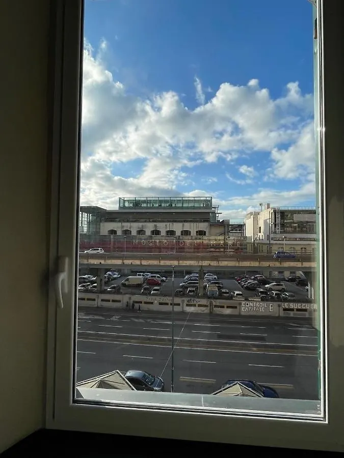 Appartamento La Finestra Sul Museo Del Mare Genova Italia